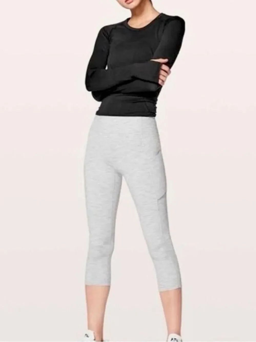Lululemon Speed Up Crop Leggings Sz 12 Gray